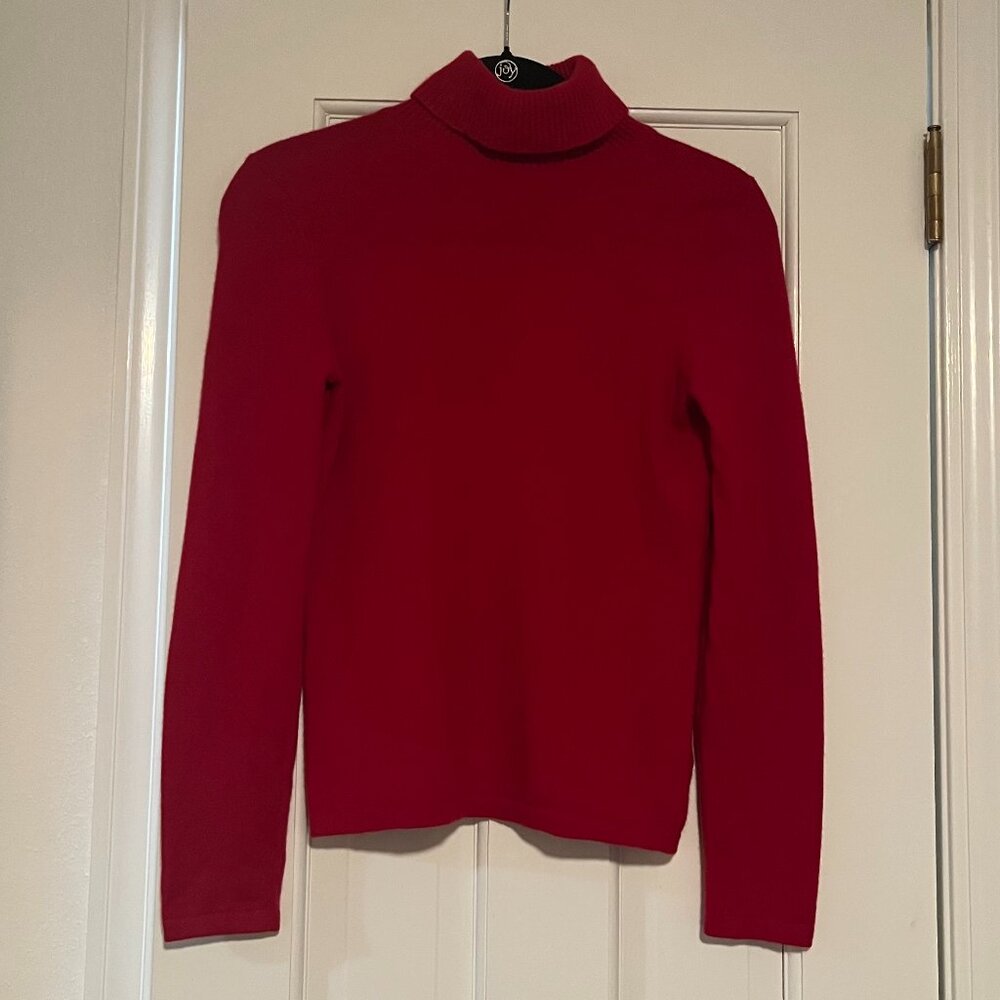 Vintage Jones New York red cashmere turtleneck sweater.  Size Small